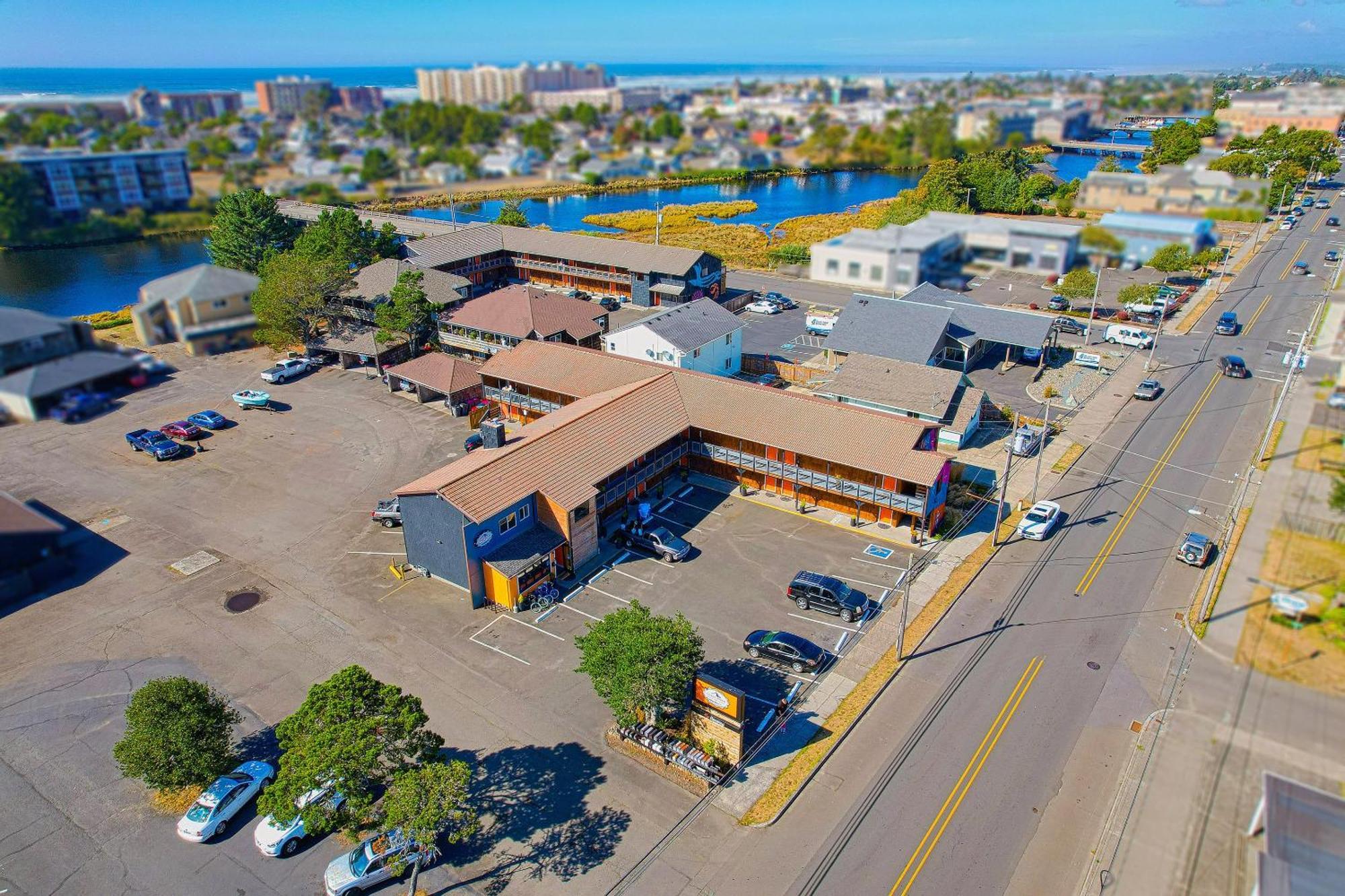 Coast River Inn By Oyo Seaside Dış mekan fotoğraf